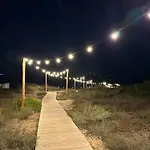 Apartmán Lily Flat Sunrise - 4 Min To Kavatsi Beach,